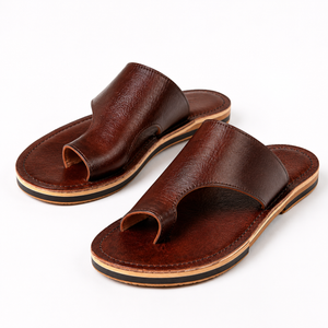 Sandales Homme à Entredoigt en Cuir Véritable Marron | Tong Artisanale Fait Main au Maroc – Yamiriam