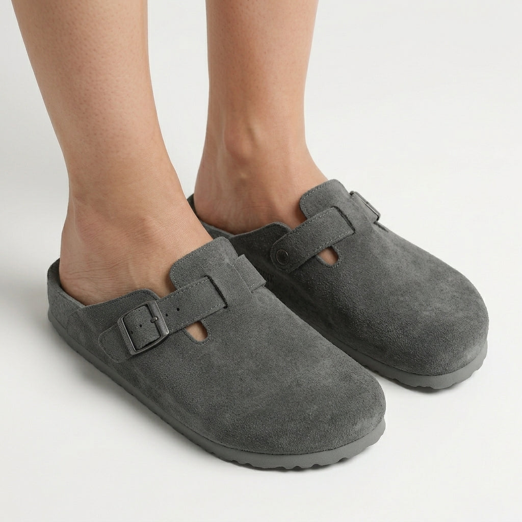 Sabots en Daim Gris Anthracite pour Femme - Confort Urbain